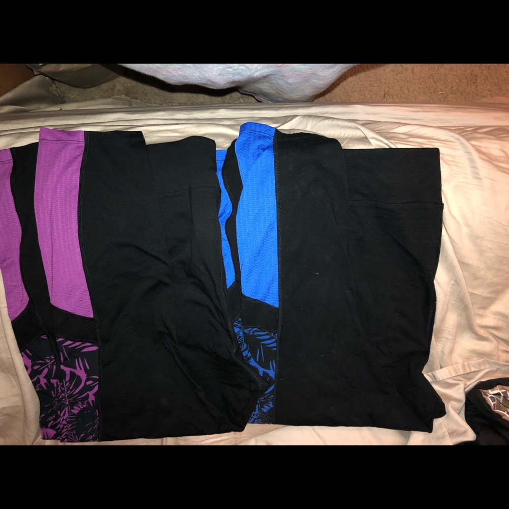 Leggings one blue/black one pink/black